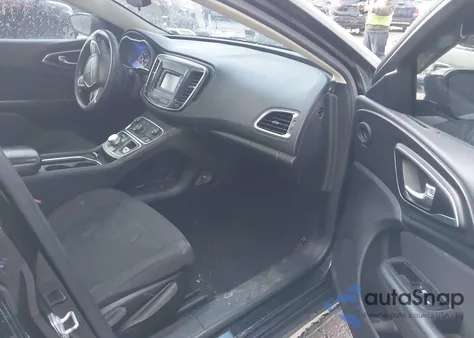 2016 Chrysler 200 Limited z USA, uszkodzony, nr VIN 1C3CCCAB8GN108583